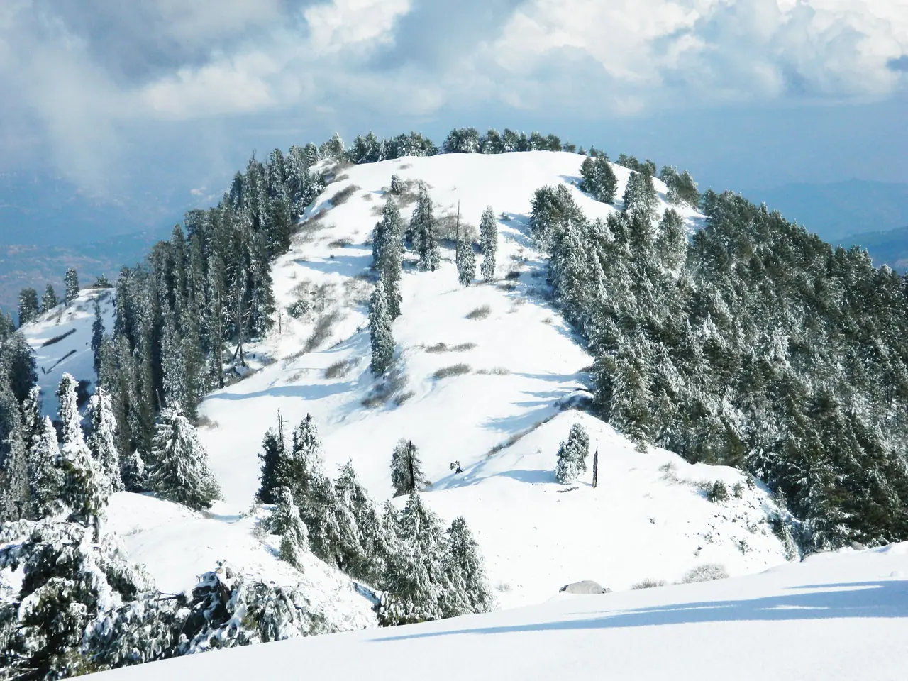 Snow-covered Mushkpuri in the Galyat