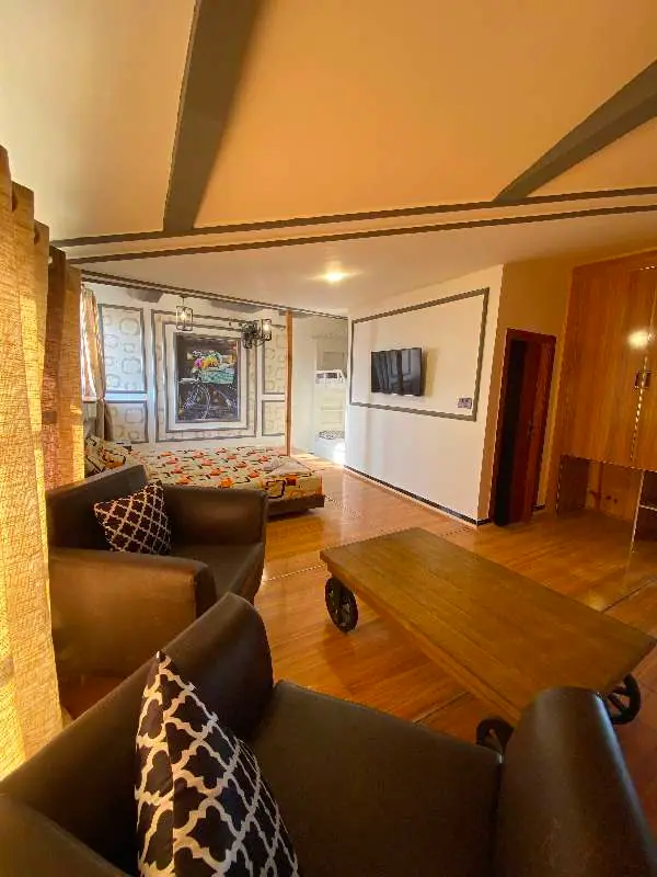 Superior Family Room — photo 2